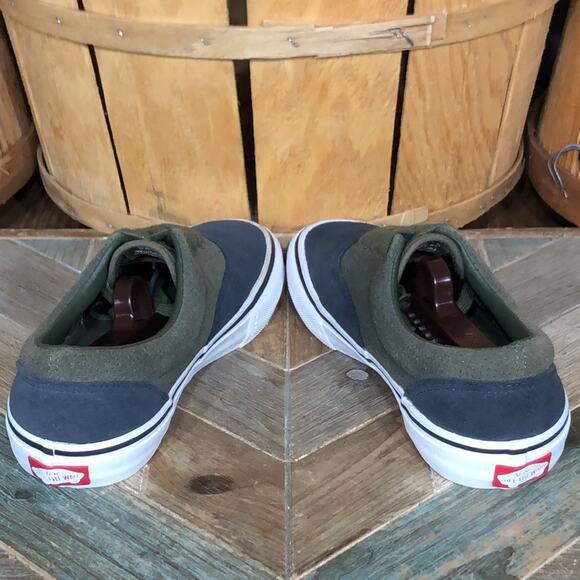 Vans Era Pro Navy Olive Green Perforated Suede Skateboarding Shoe Women Size 8.5 - Picture 8 of 11